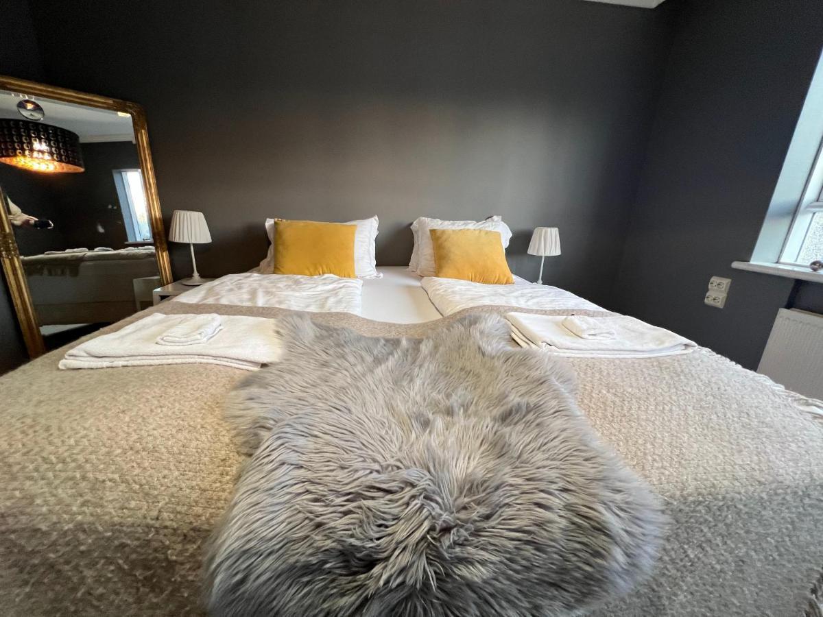 Guesthouse Акурейри Екстериор снимка