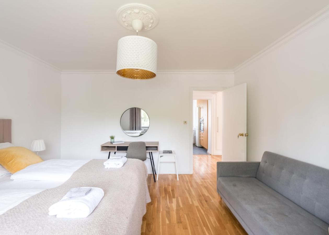 Guesthouse Акурейри Екстериор снимка