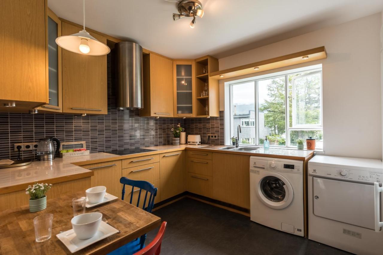 Guesthouse Акурейри Екстериор снимка